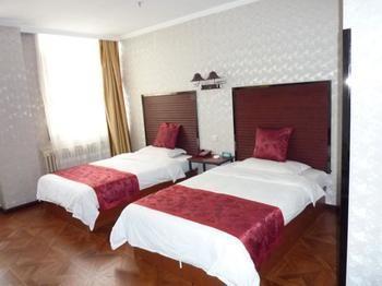 Feiyingte Hotel Gucheng  Extérieur photo